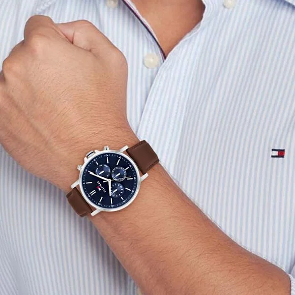 Tommy Hilfiger alternative view