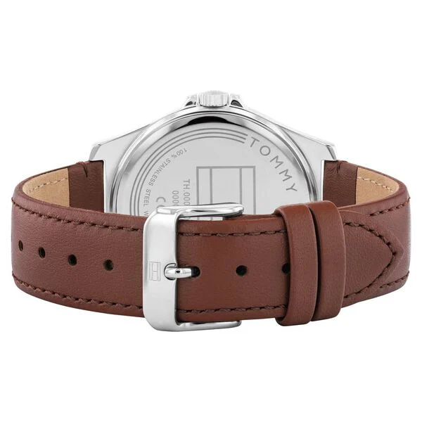 Tommy Hilfiger other view